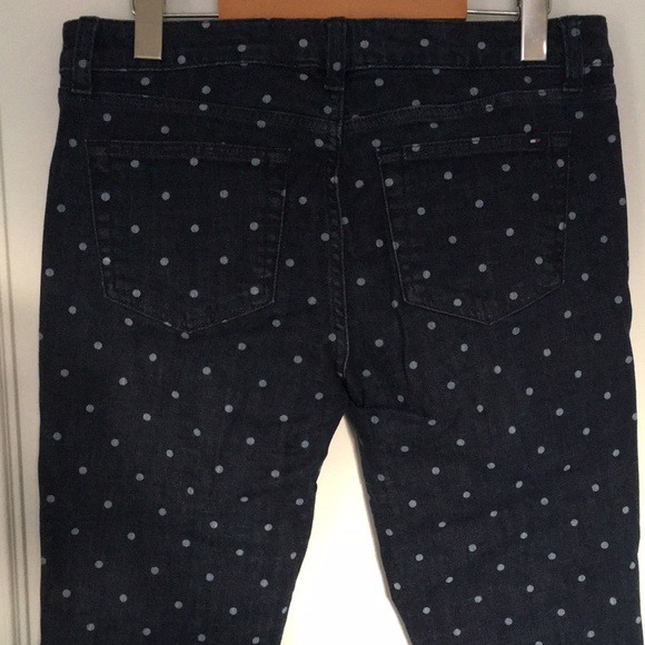 Tommy Hilfiger Mid Rise Polka Dot Capris - Picture 3 of 6